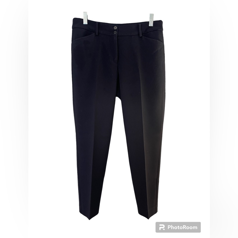 Talbots women’s size 4 Hampshire pant in navy blue. Gently worn.